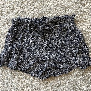 Vanilla Star Flow Shorts